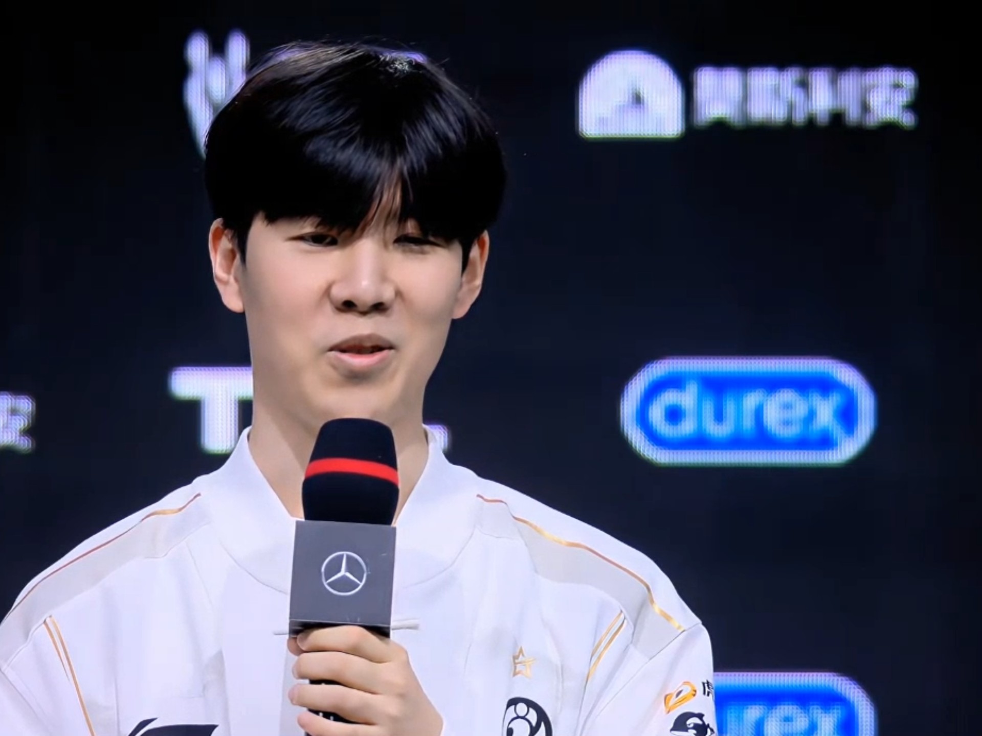 TheShy关键节点惊险取胜,TL带队取胜!的简单介绍 TheShy关键节点惊险取胜,TL带队取胜!的简单介绍