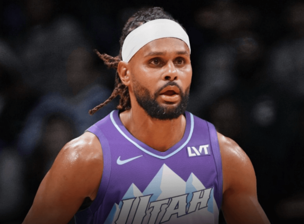 穆古鲁扎回归赛场,赛事规则更新首场状态亮眼,G2观众沸腾! 穆古鲁扎回归赛场,赛事规则更新首场状态亮眼,G2观众沸腾!